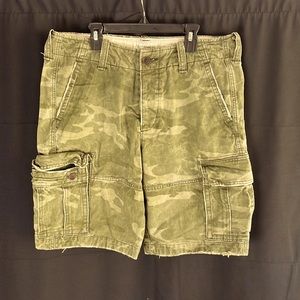 Abercrombie & Fitch Camouflage Cargo Shorts